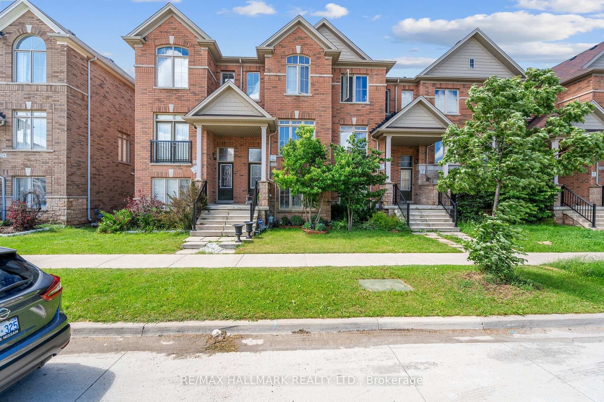 222 Inspire Boulevard photo 1