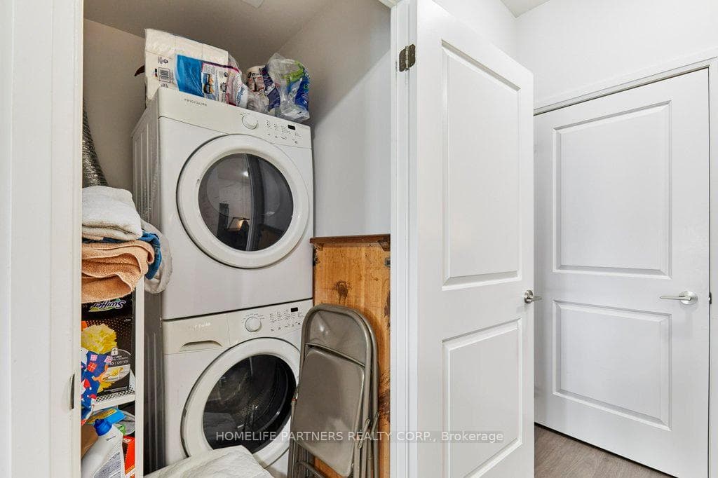35 Fontenay Court Unit 601 photo 22
