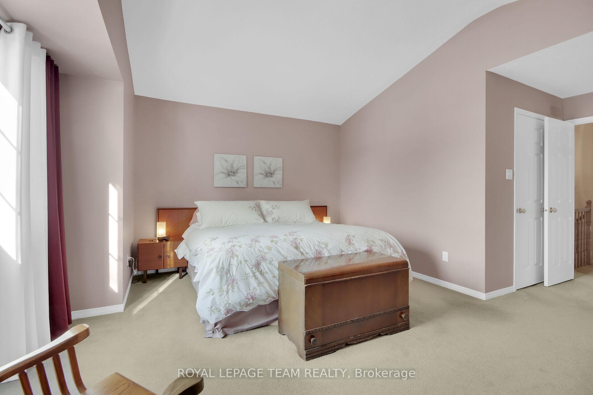 2 Inverary Drive photo 23
