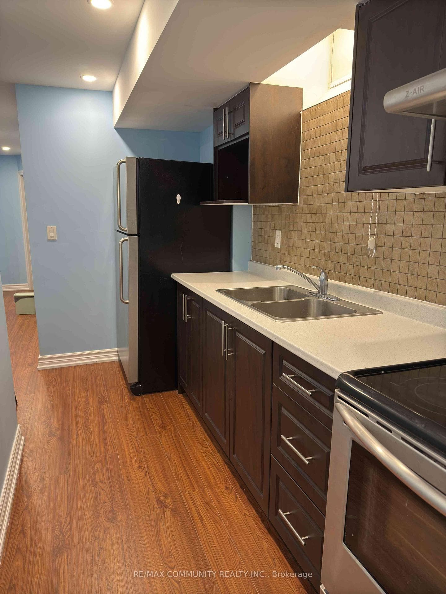 110 Jack Monkman Crescent photo 2