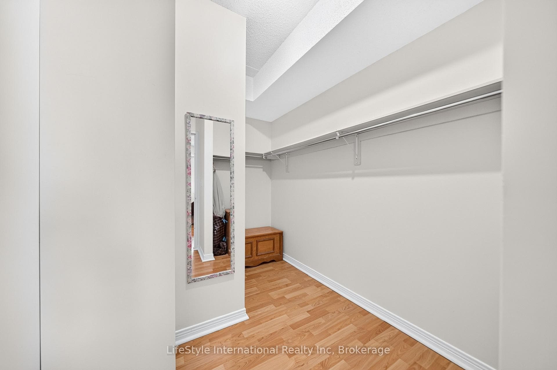 208 Silvercreek Parkway Unit 210 photo 33