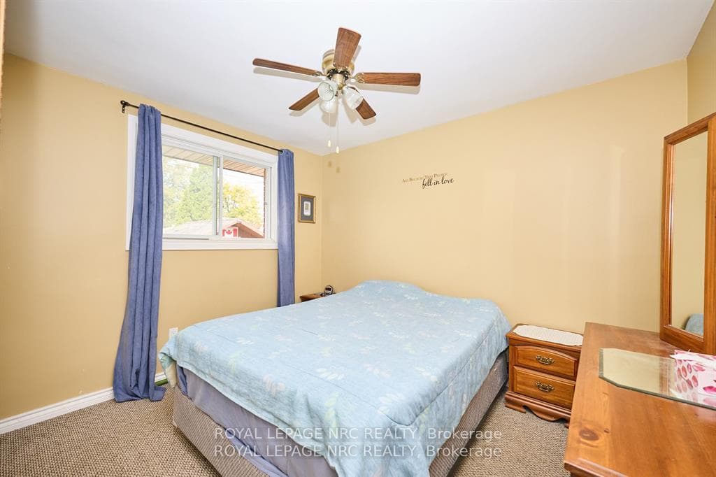320 Morningstar Street photo 18