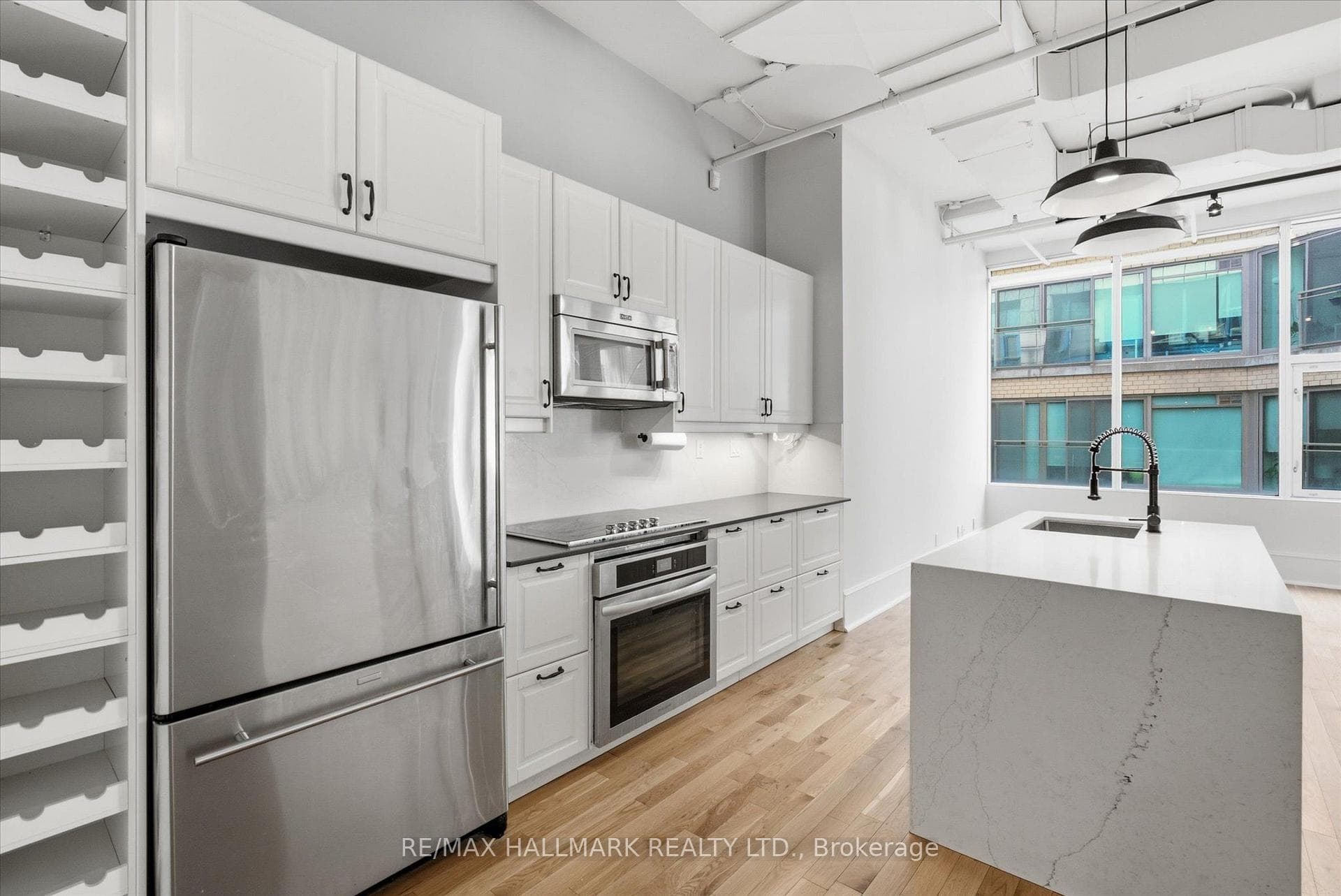 477 Richmond Street Unit 306 photo 5