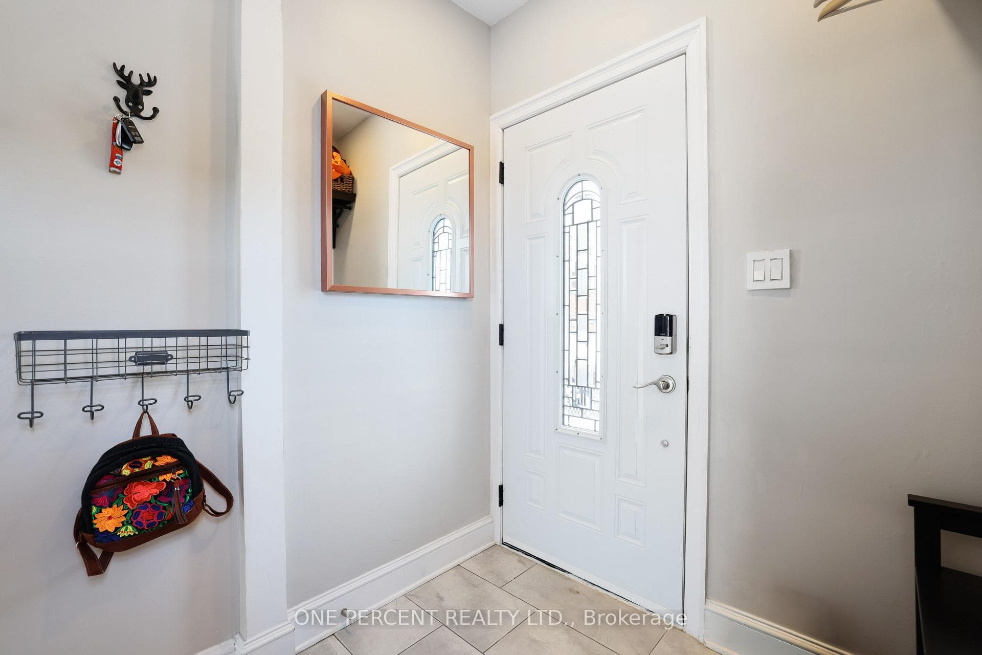 960 Gladstone Avenue photo 6