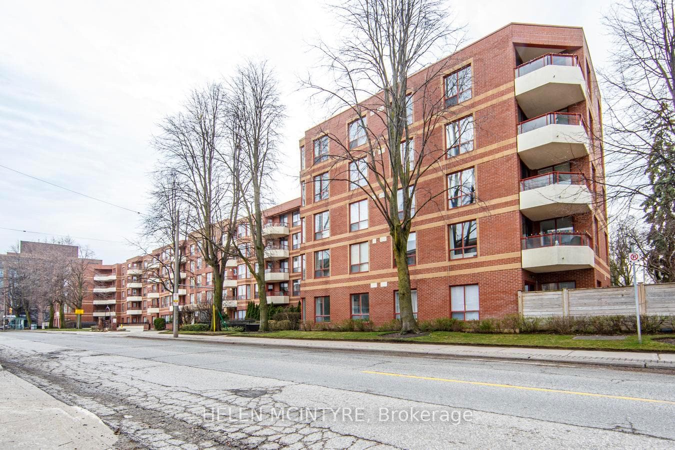 955 Millwood Road Unit 222 photo 37