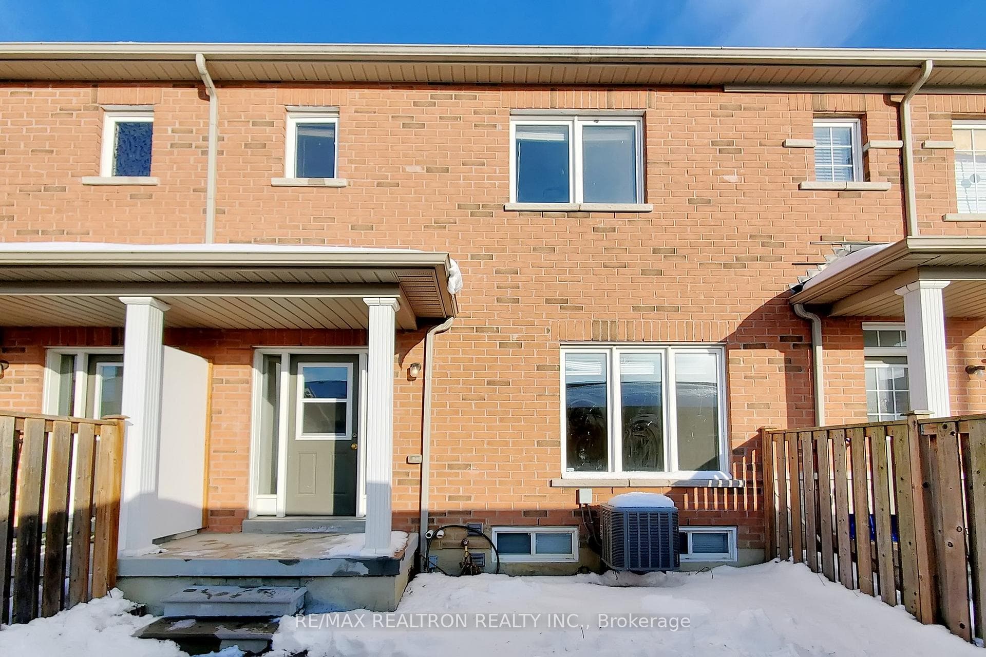 2442 Earl Grey Avenue photo 46