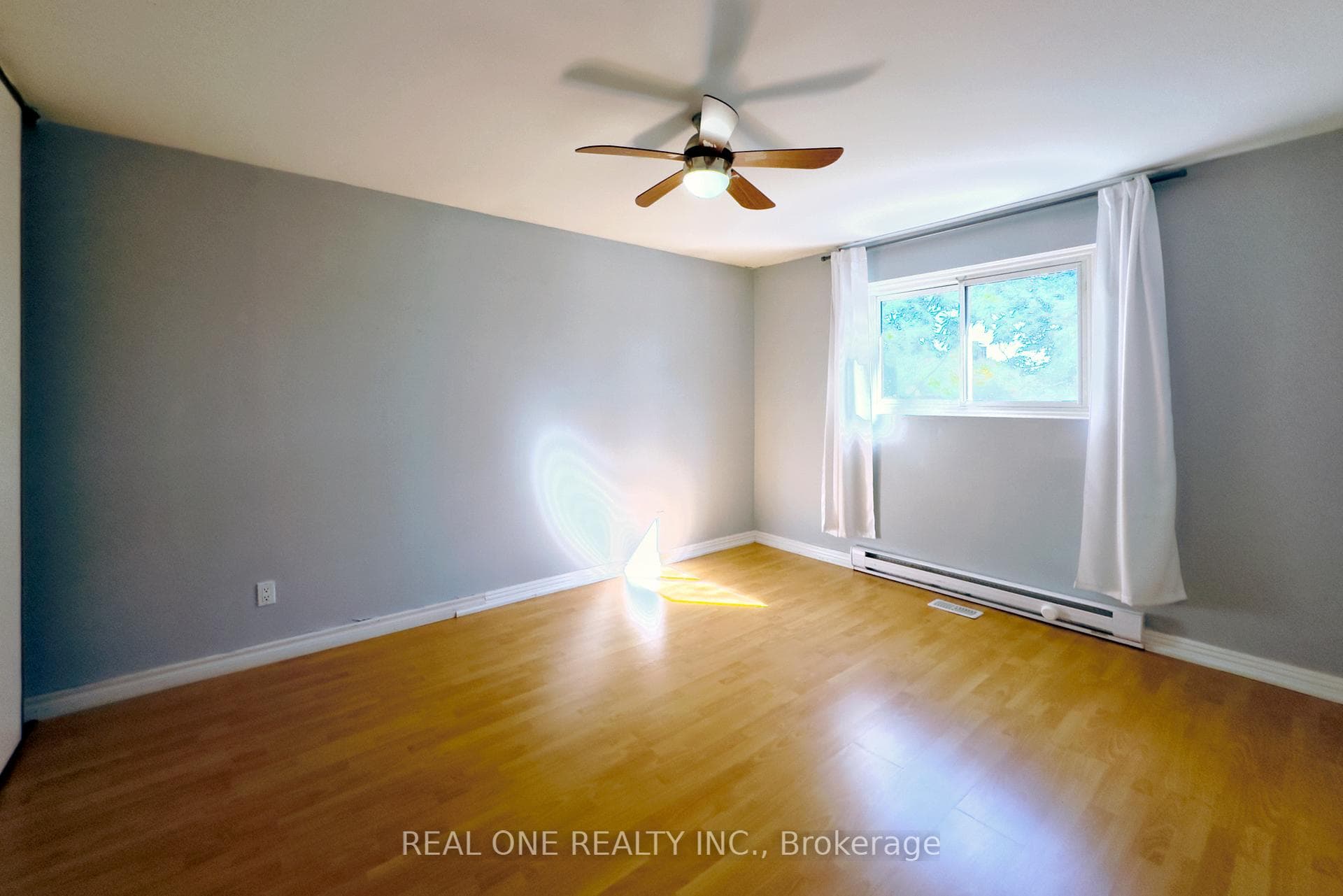 27 Tuscarora Drive Unit Upper photo 11