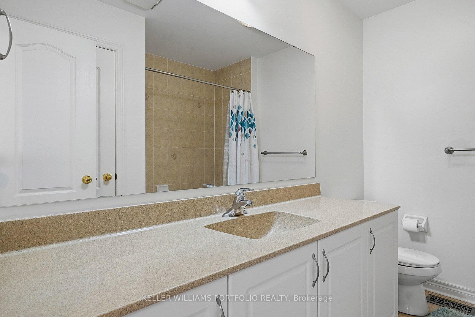 32 Warnford Circle photo 39