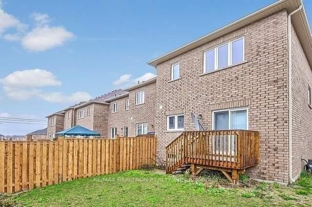 11 Matthewson Avenue photo 21