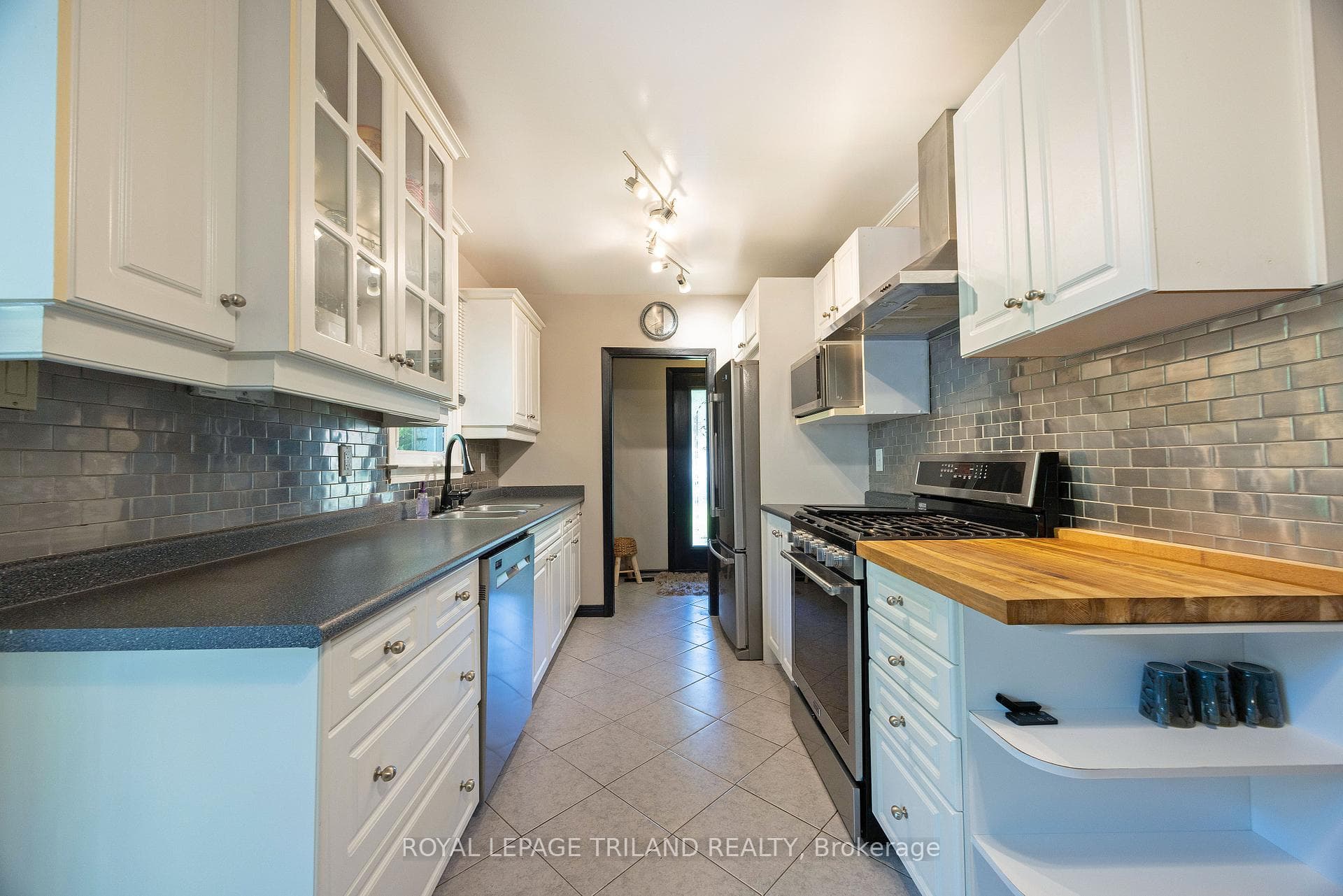 1152 Ivanhill Road photo 13