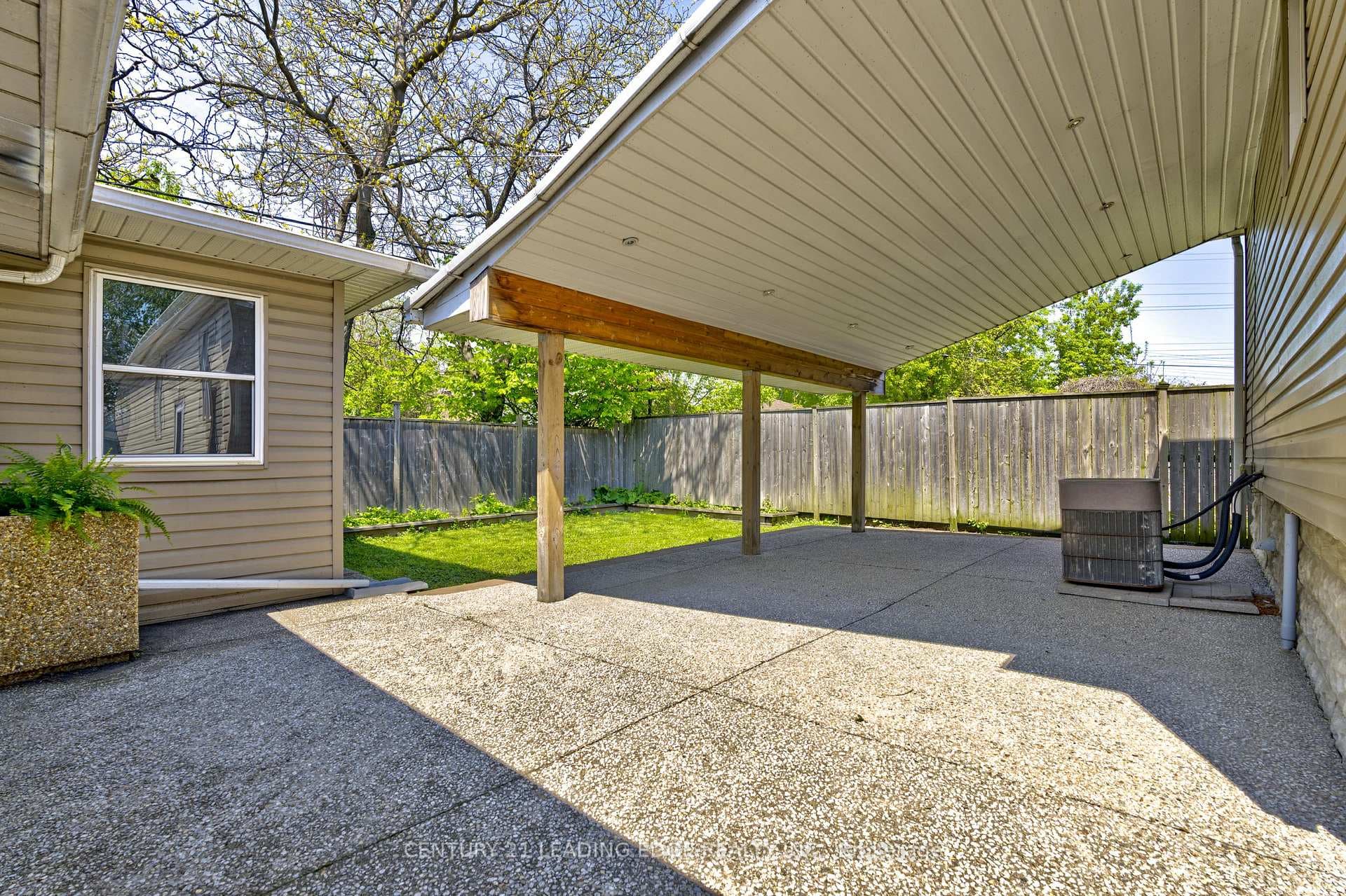 793 Tate Avenue photo 39