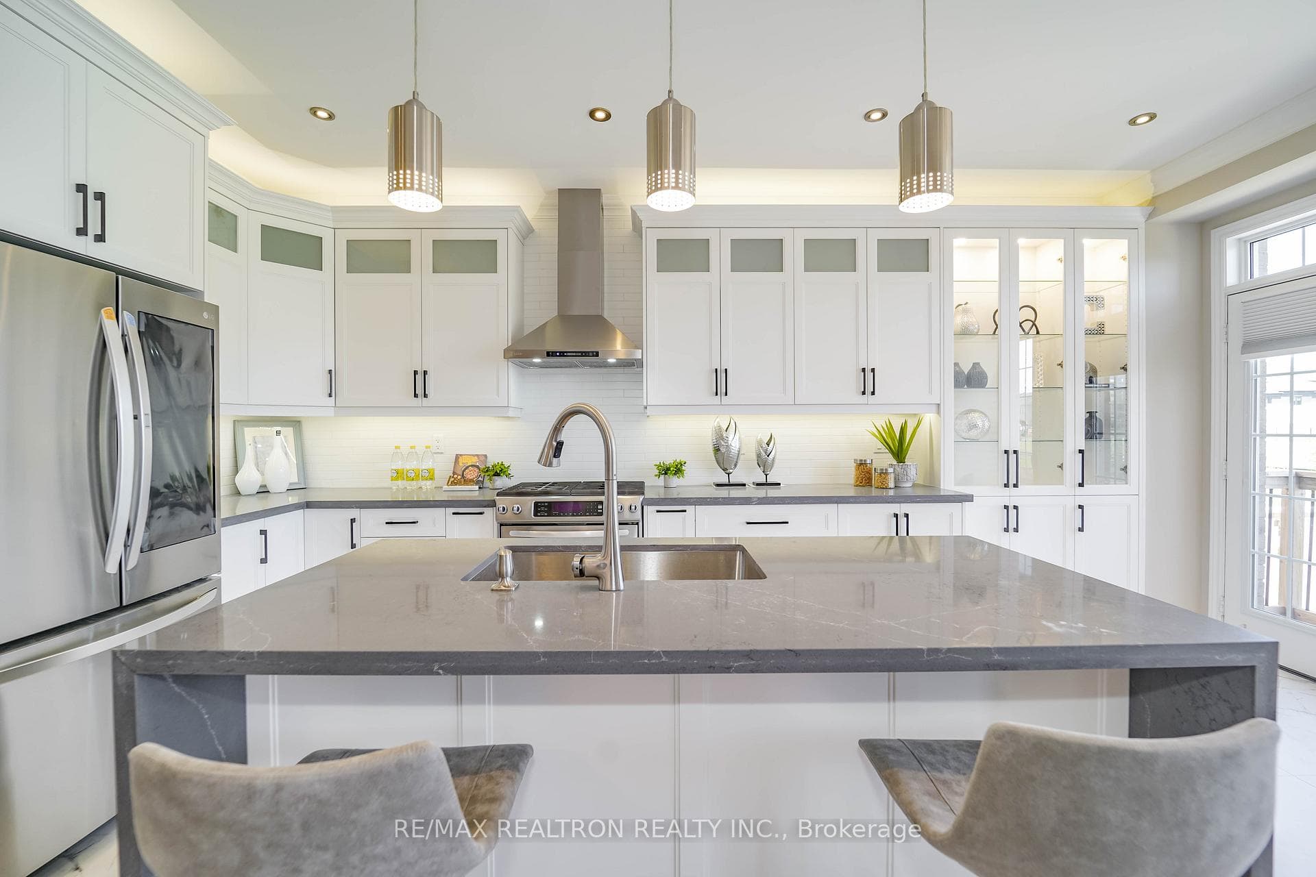 59 James Joyce Drive photo 12