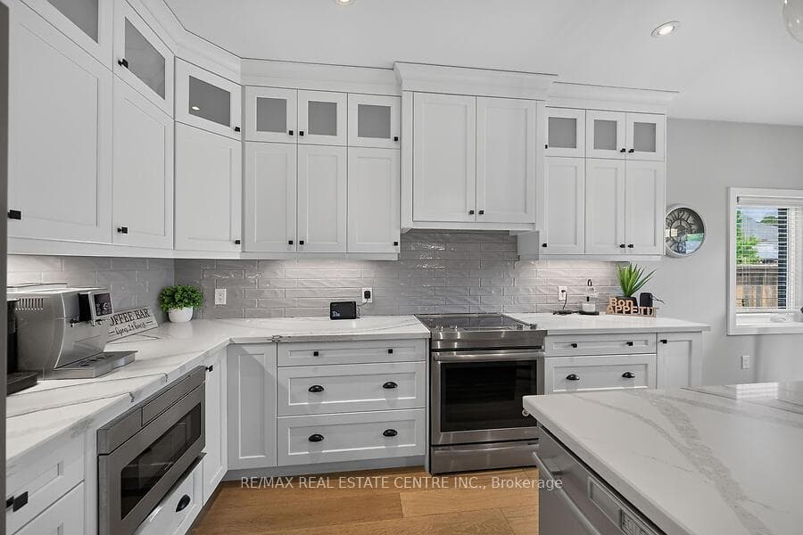 42 Bluenose Drive photo 16