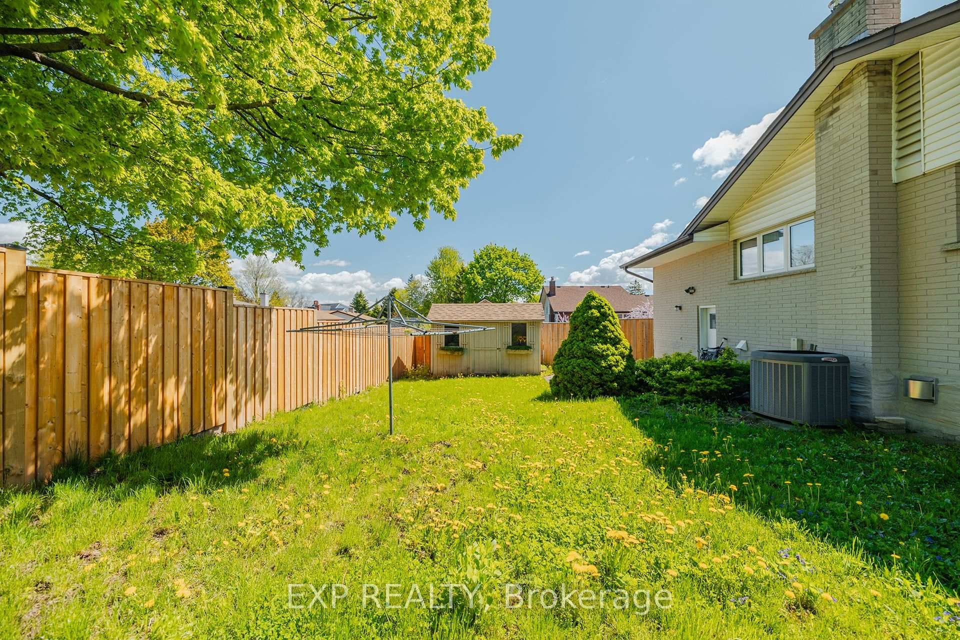 568 Greenbrook Drive photo 26