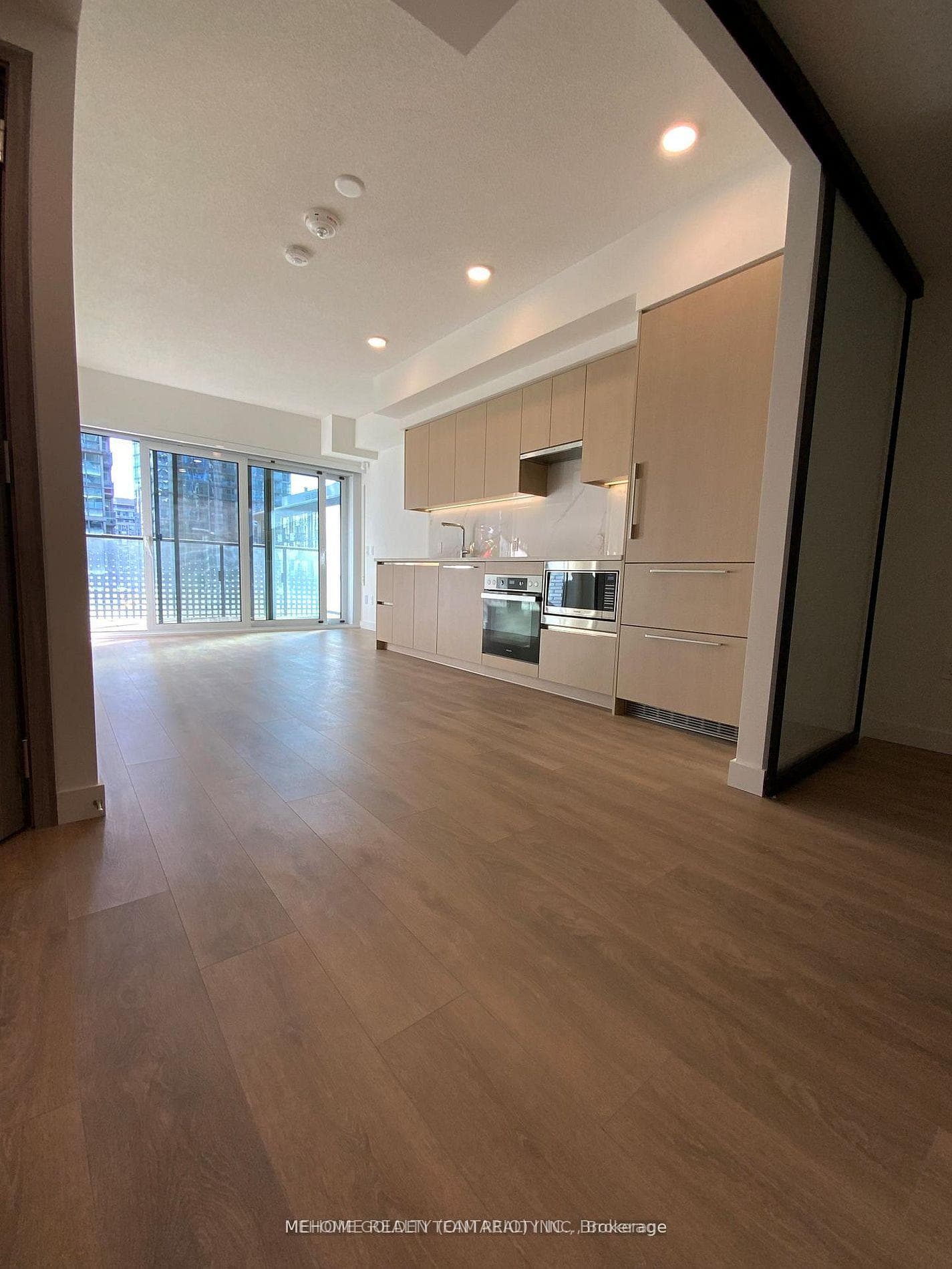 1 Concord Cityplace Way Unit 517 photo 17