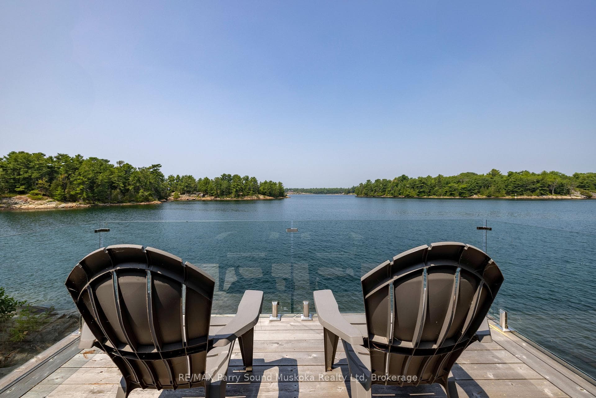 2 A258 Island photo 37