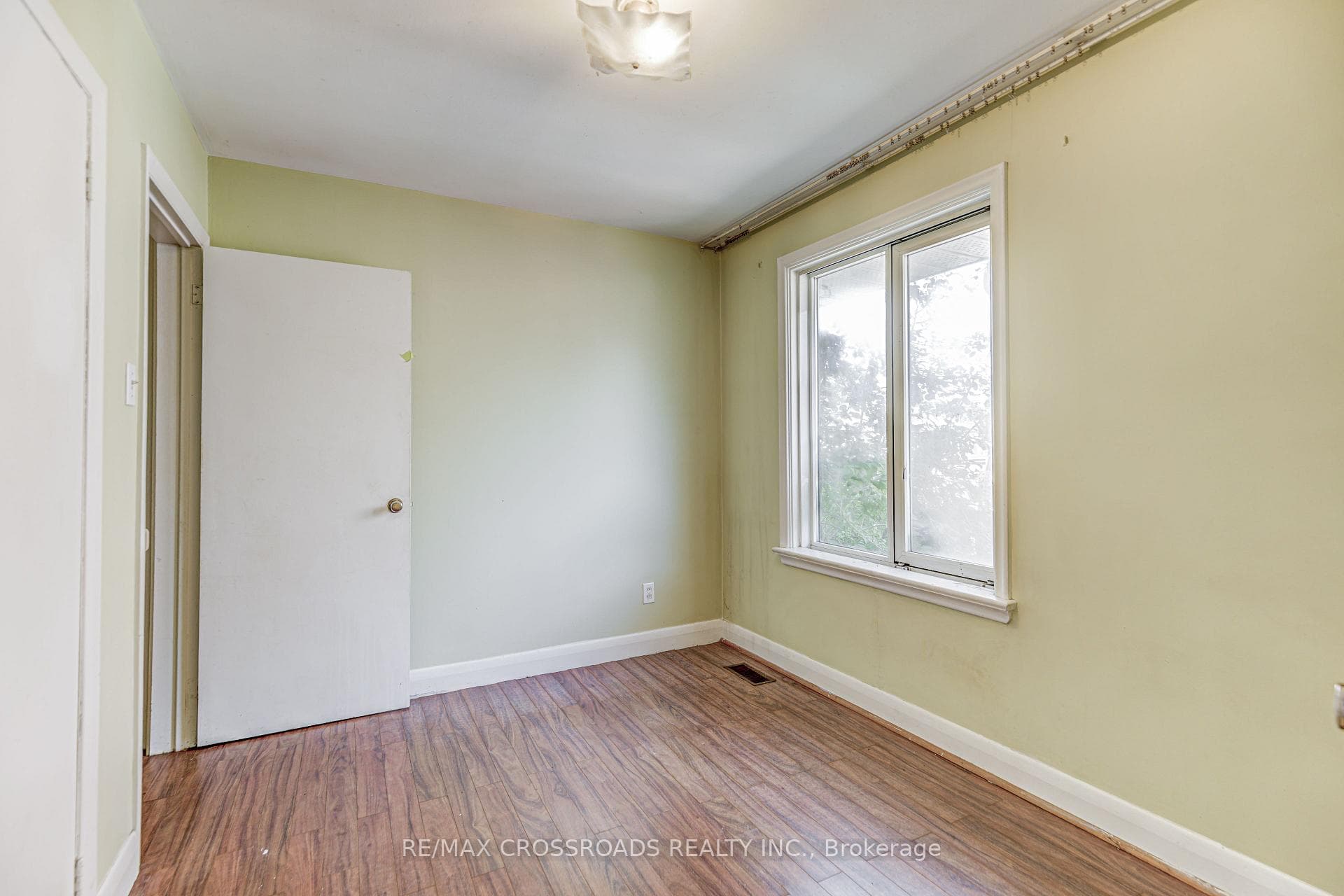 59 Stansbury Crescent photo 12
