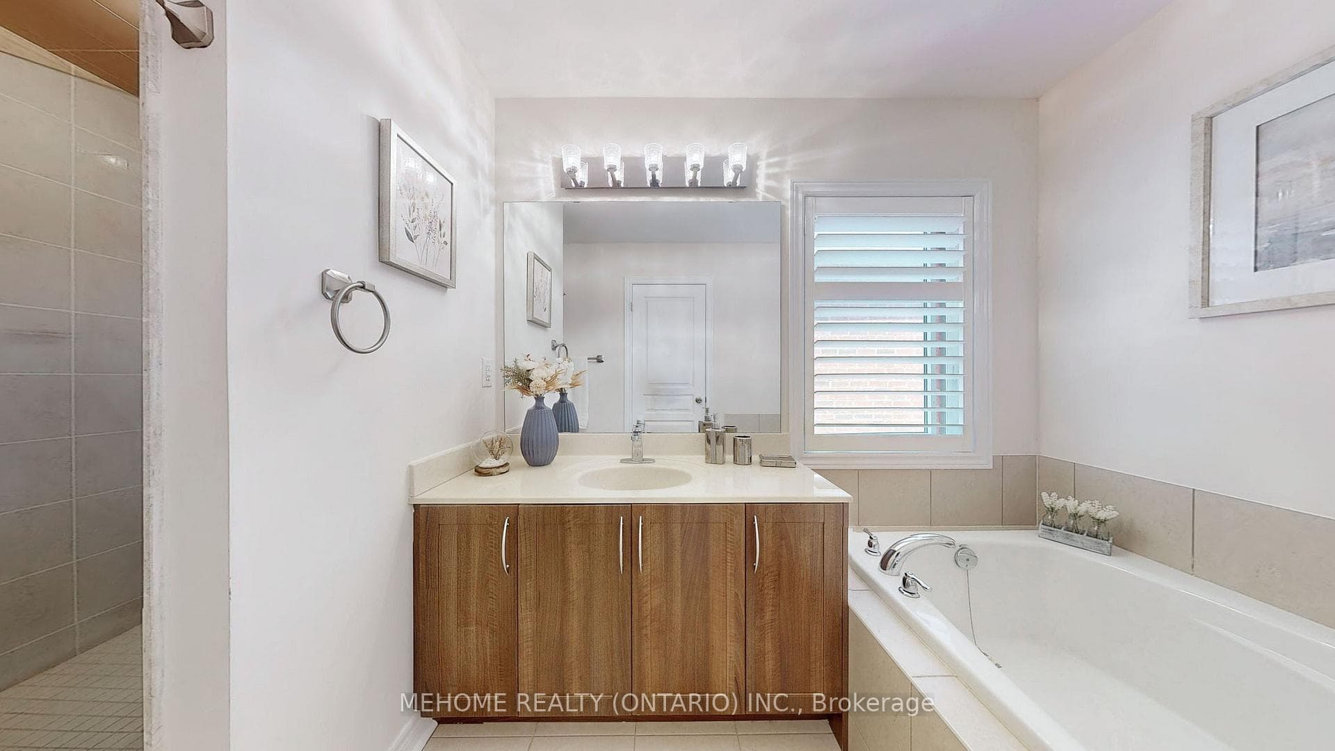9323 Kennedy Road photo 16