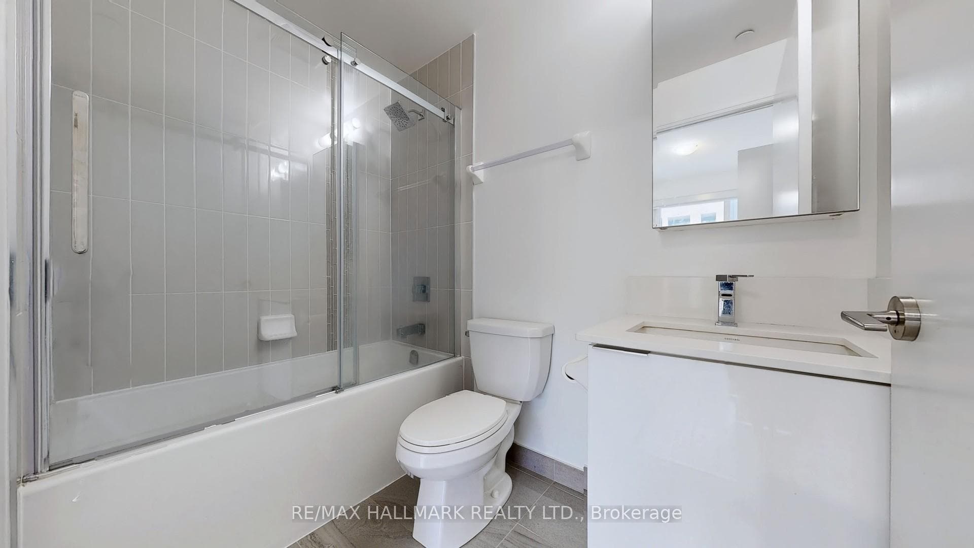 Primary ensuite