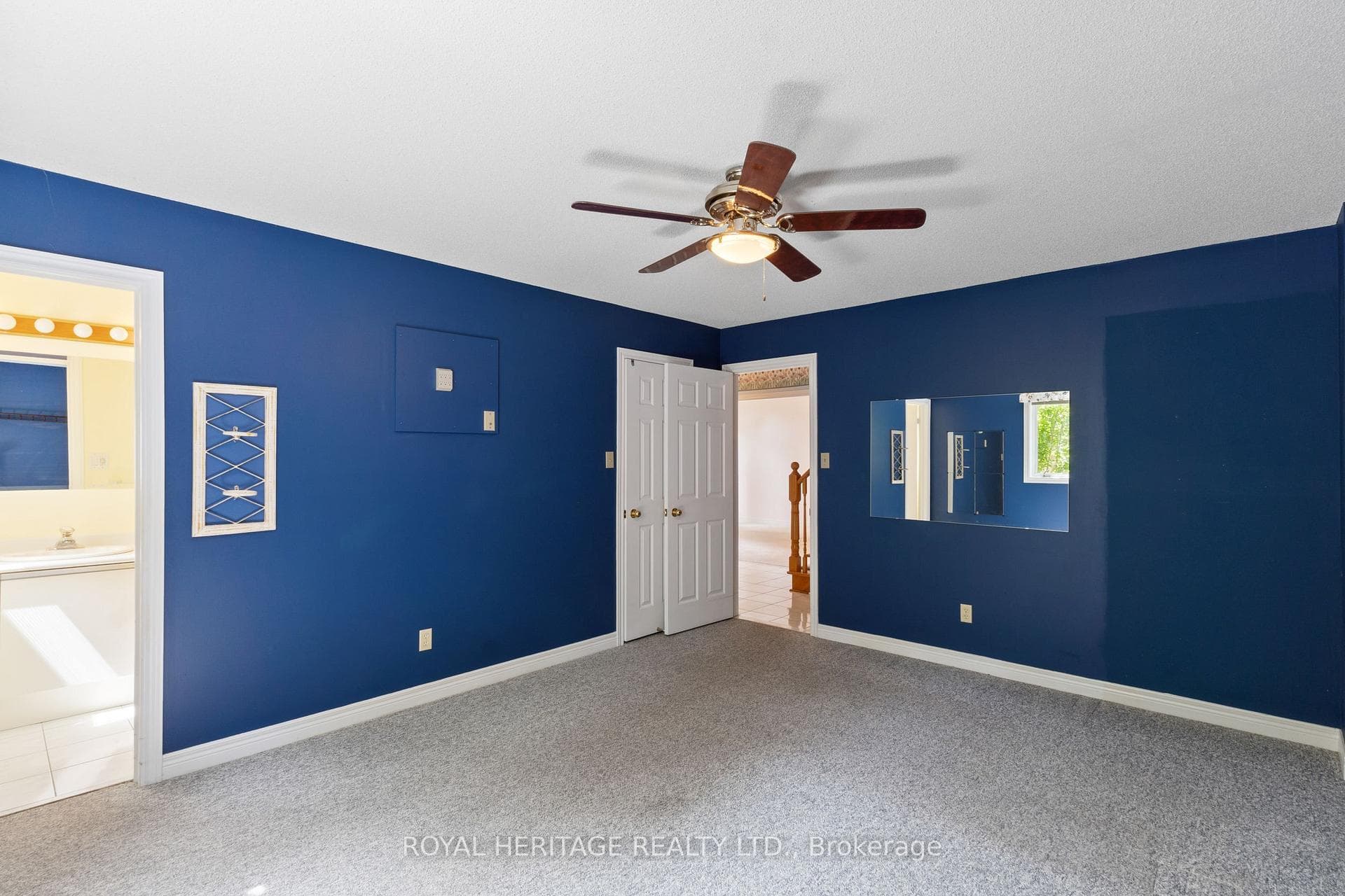 2524 Linwood Street photo 18