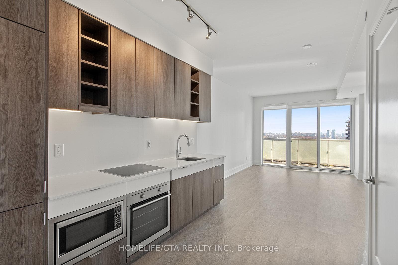 101 Erskine Avenue Unit 2107 photo 5