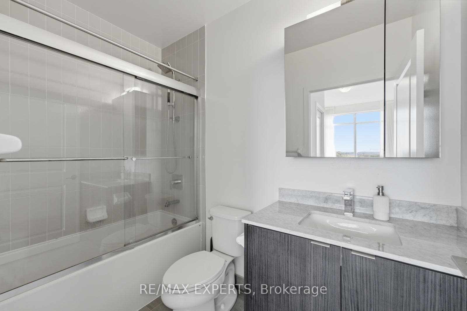 100 Eagle Rock Way Unit PH1210 photo 24