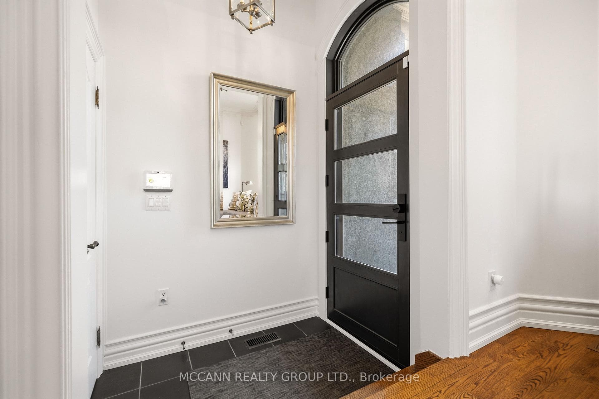 249 Bedford Park Avenue photo 4