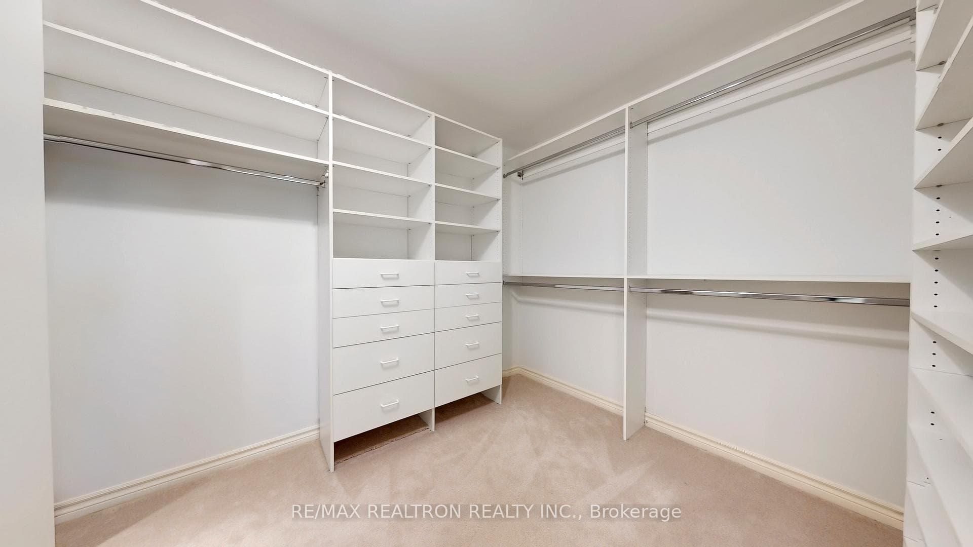 1900 The Collegeway N/A Unit 1105 photo 25