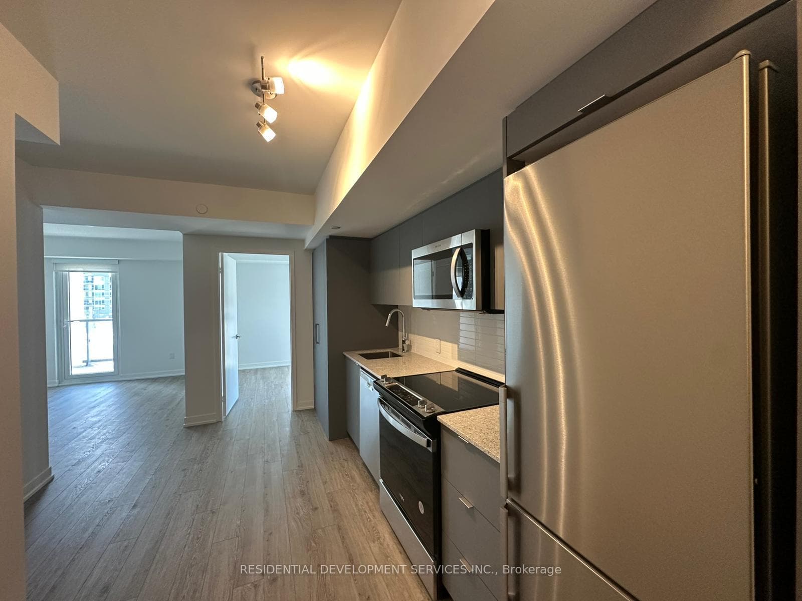 500 Wilson Avenue Unit 445 photo 2