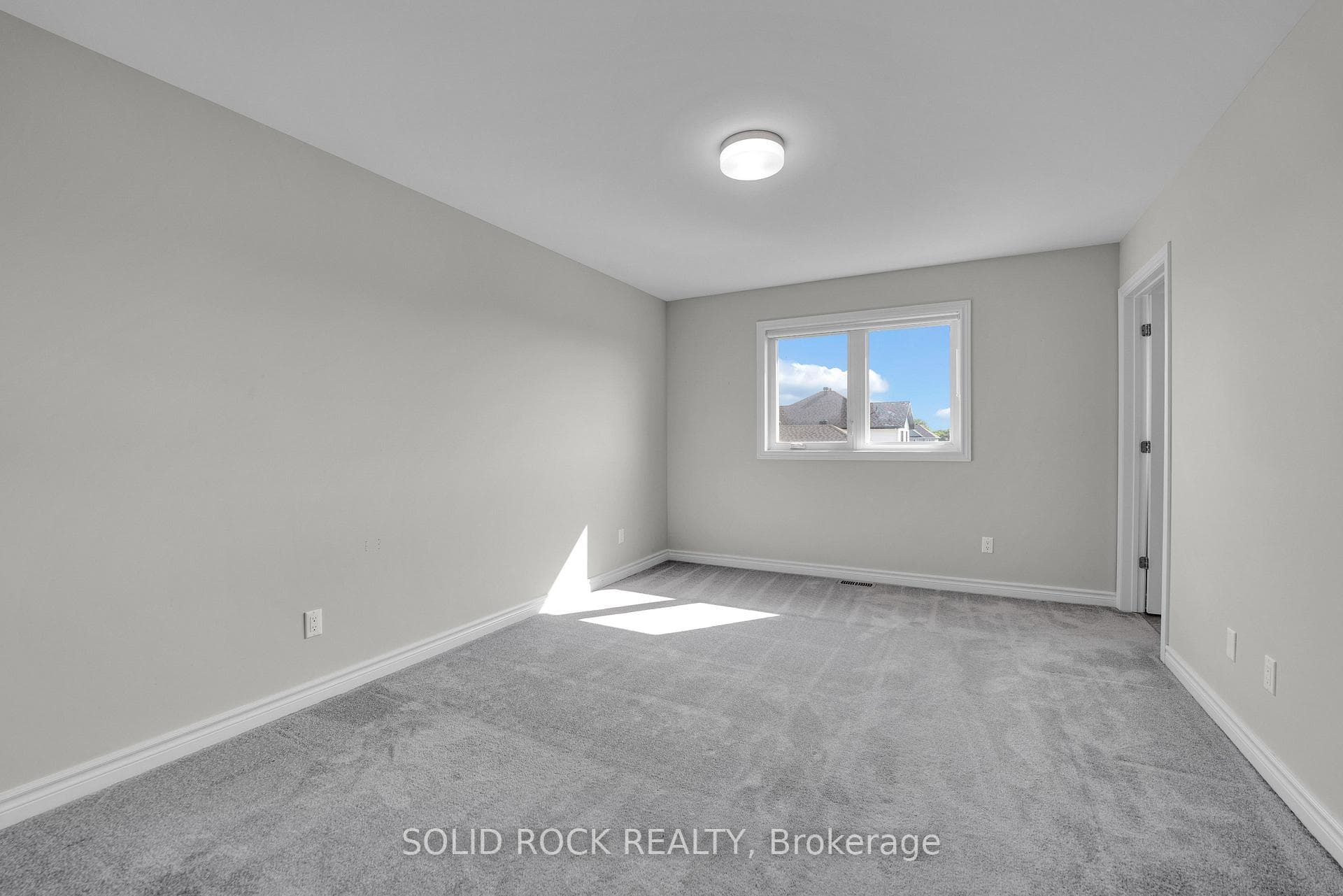 82 O'Donovan Drive photo 21