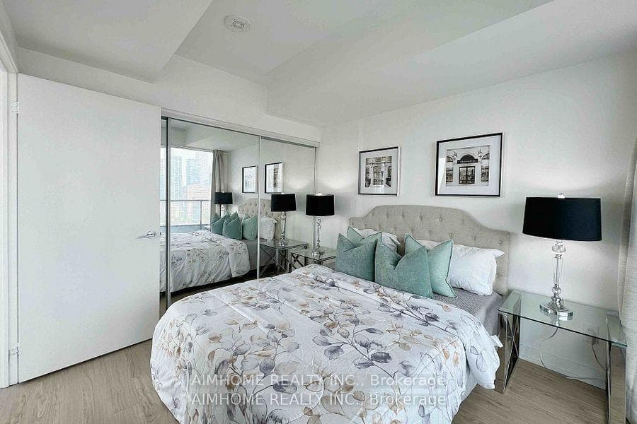 85 Wood Street Unit 2812 photo 21