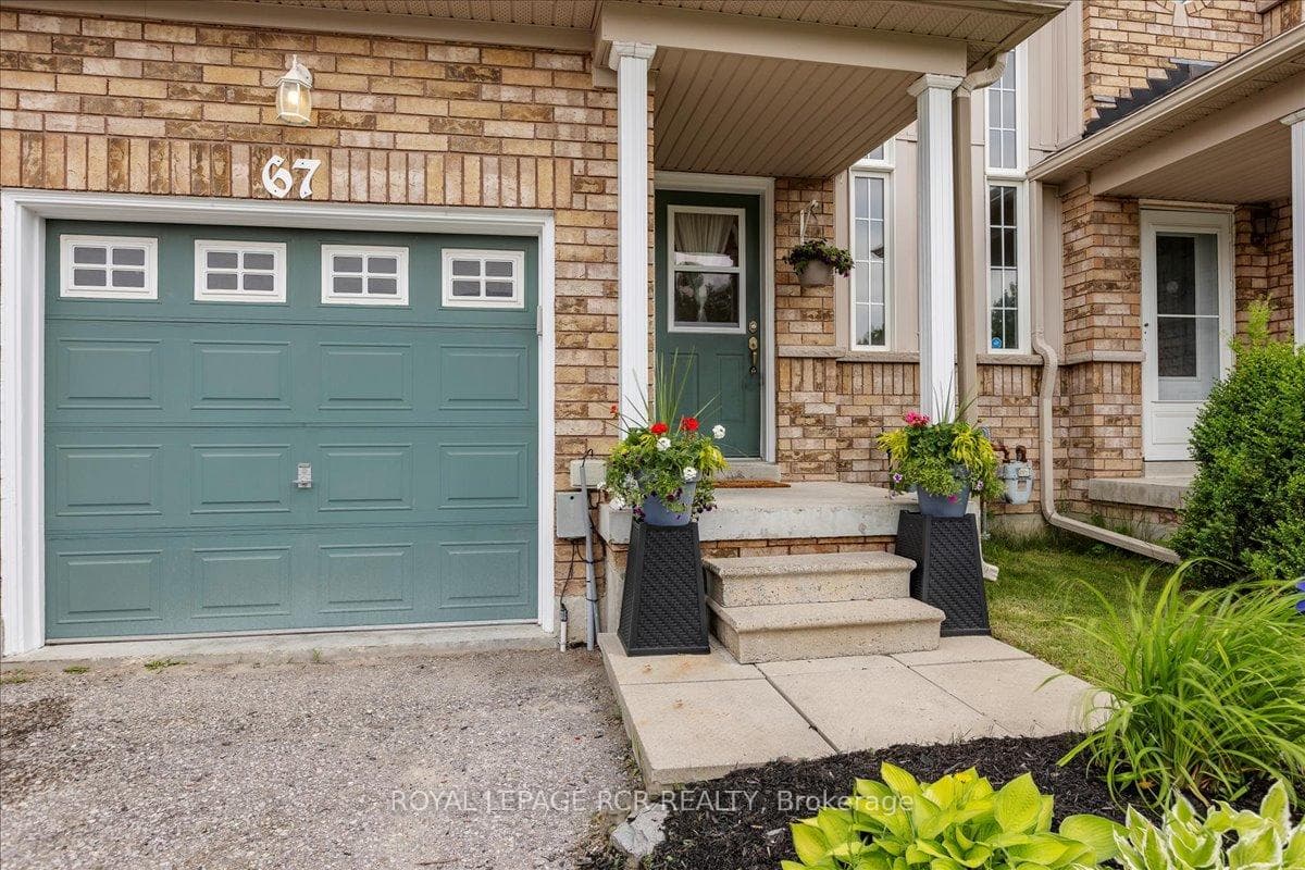 67 Lilly Mckeowan Crescent photo 2