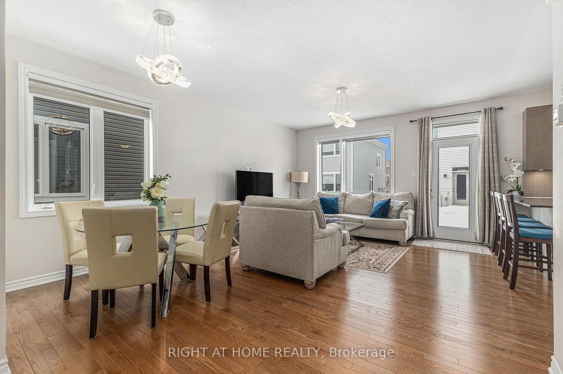 39 Focality Crescent photo 12