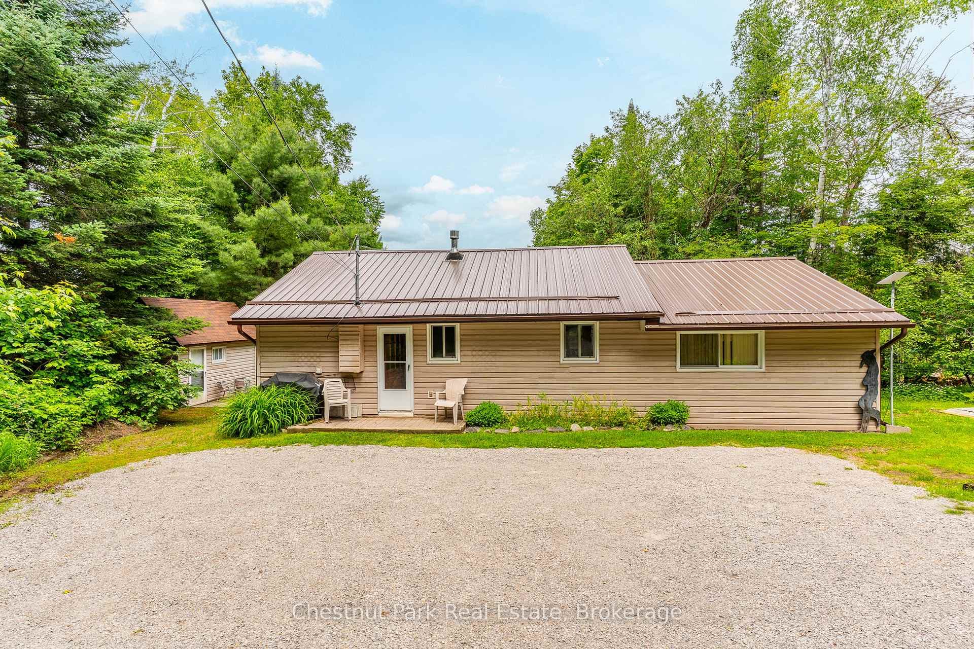 1900 Curry Road photo 2