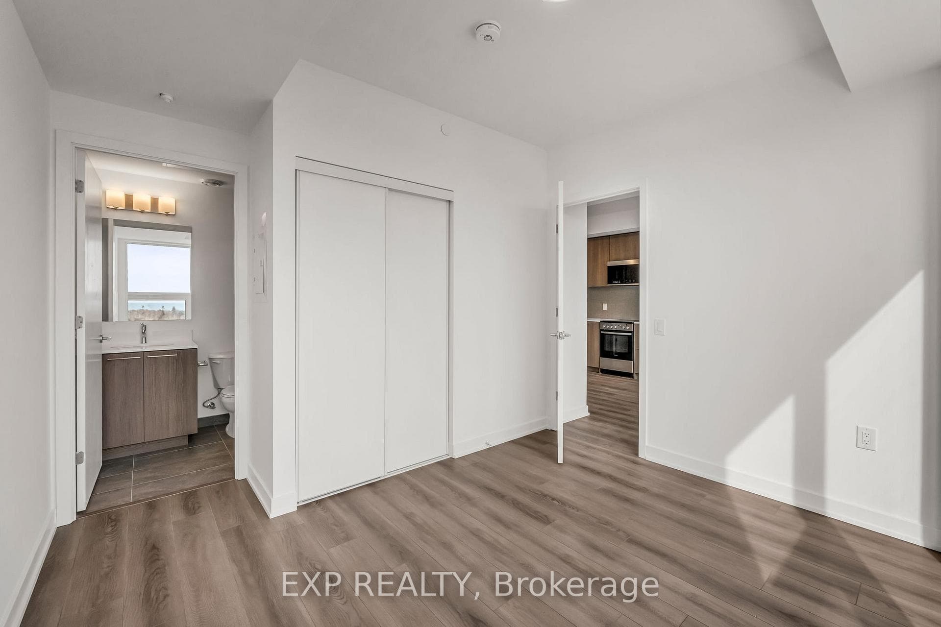 7437 Kingston Road Unit 908B photo 18