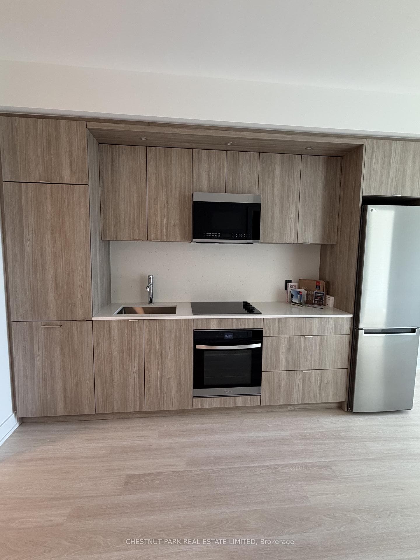 60 Central Park Road Way N/A Unit 1308 photo 2
