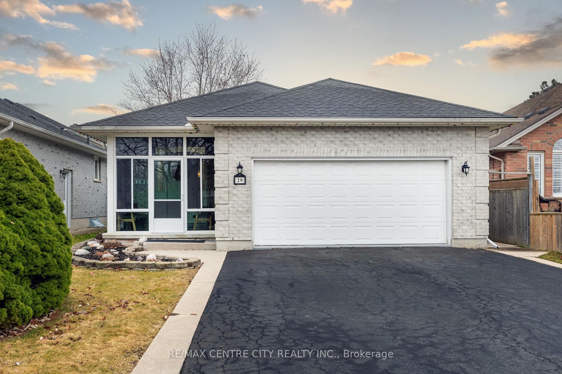 29 Cottonwood Drive photo 2