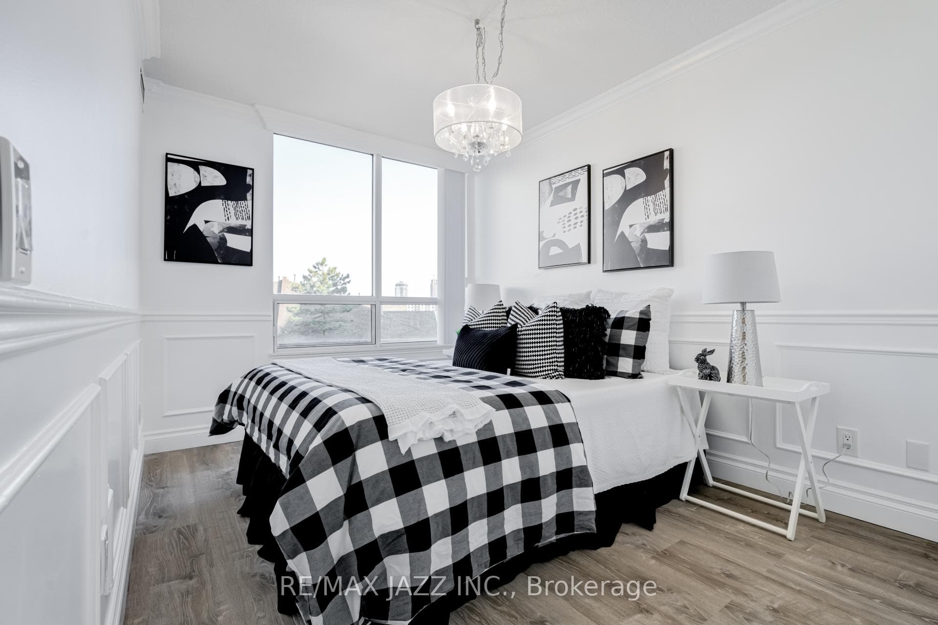 1200 The Esplanade N/A Unit 415 photo 35