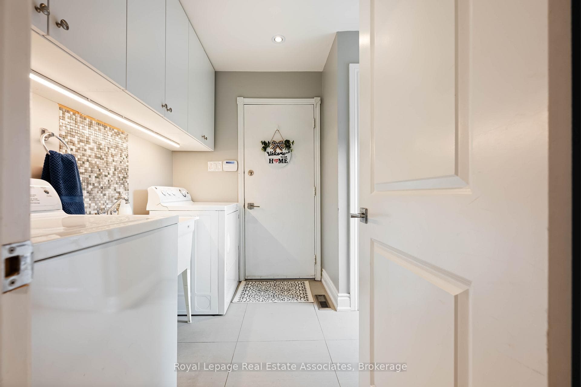 133 Mayla Drive photo 20