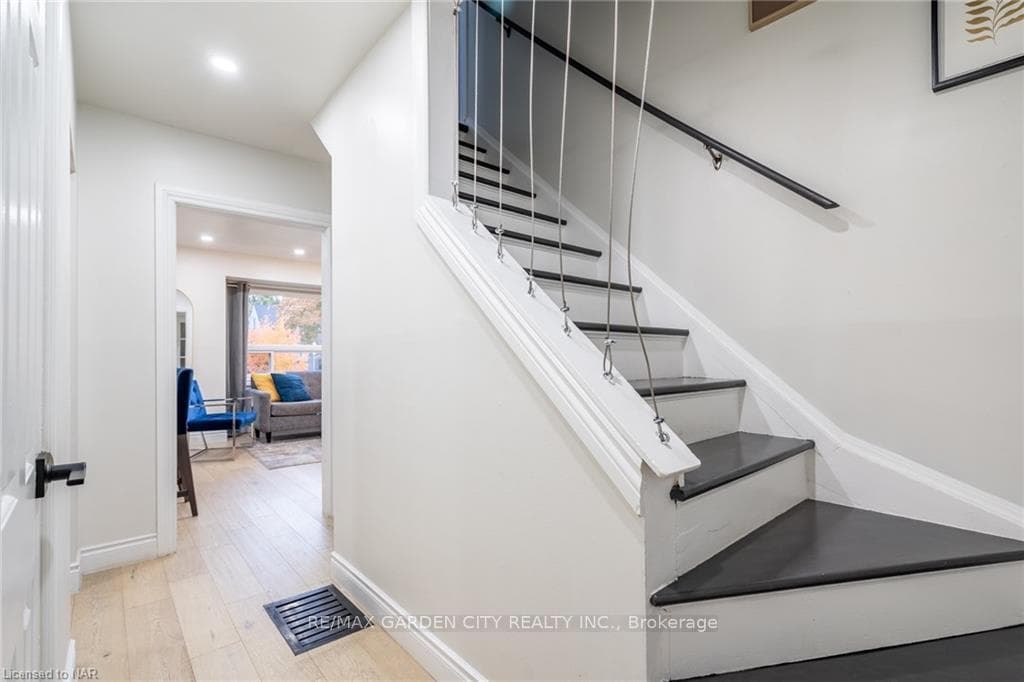 271 Glassco Avenue photo 17