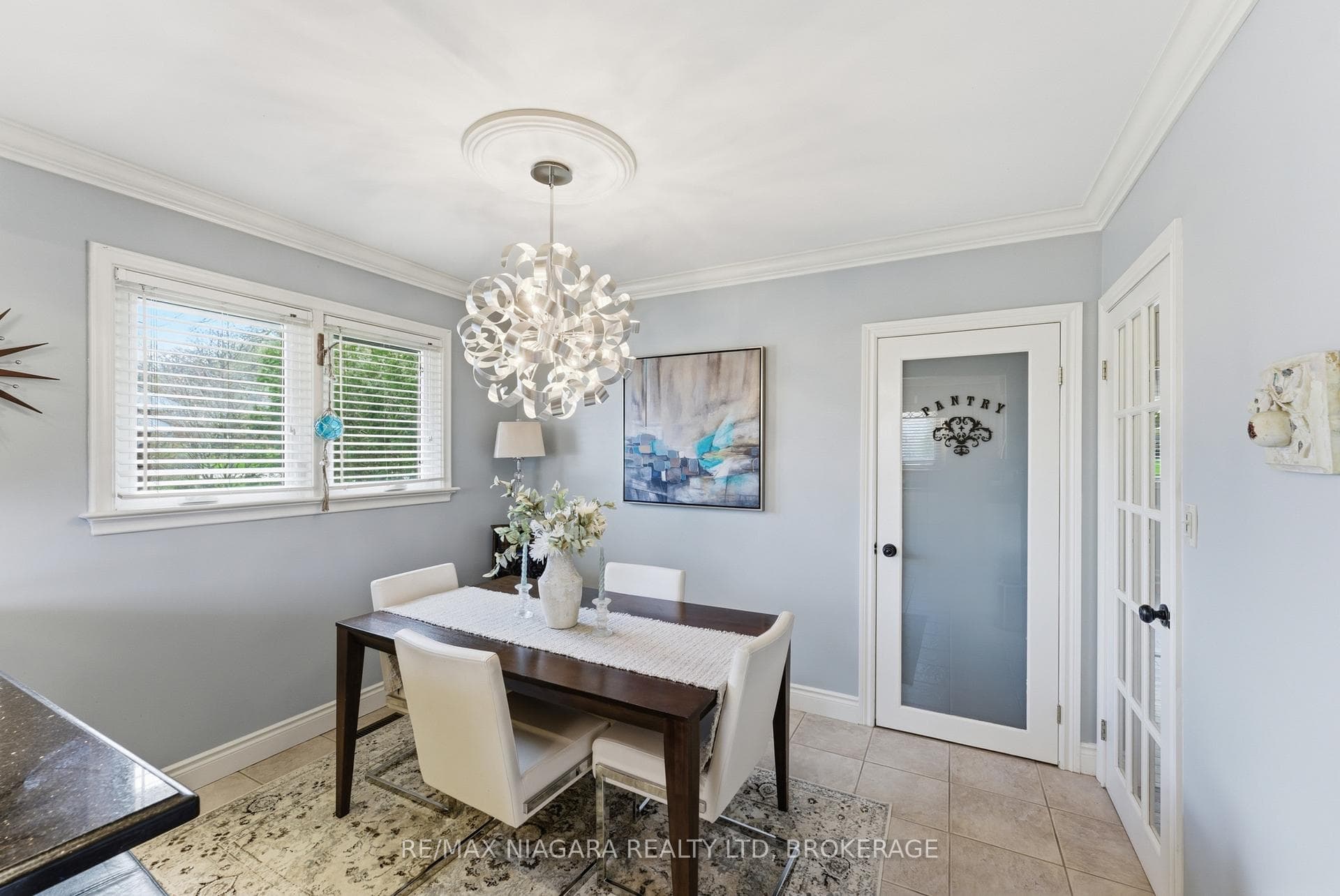 181 Woodside Drive photo 6