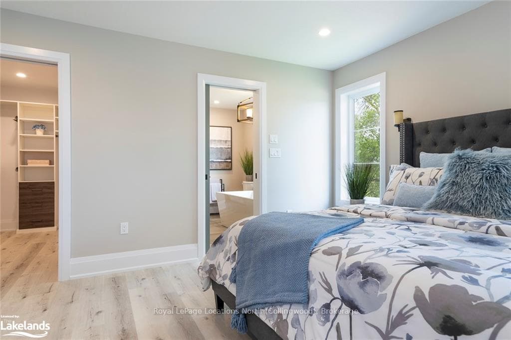 66 KIRBY Avenue photo 44