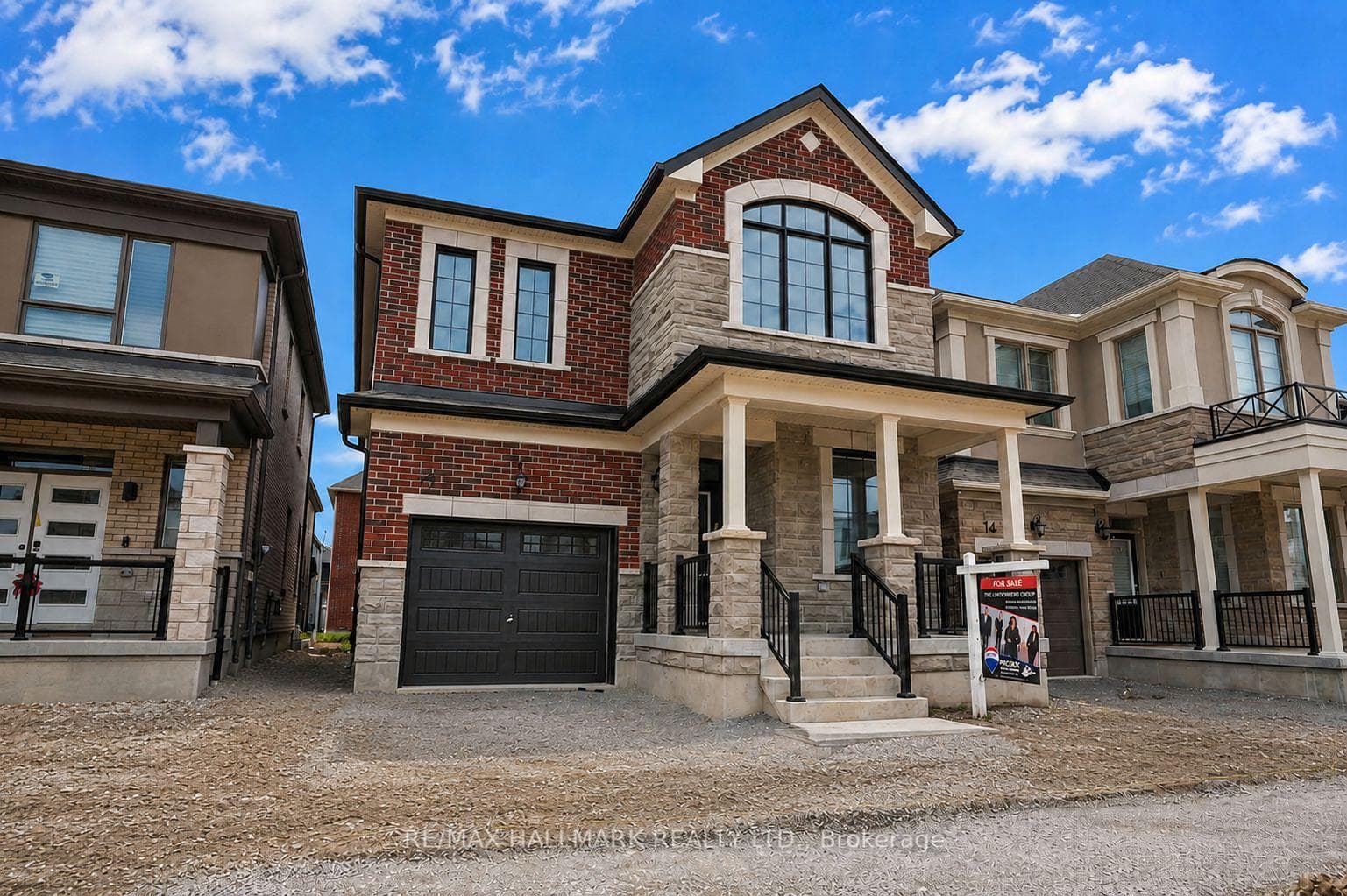 16 Foxley Heights photo 2