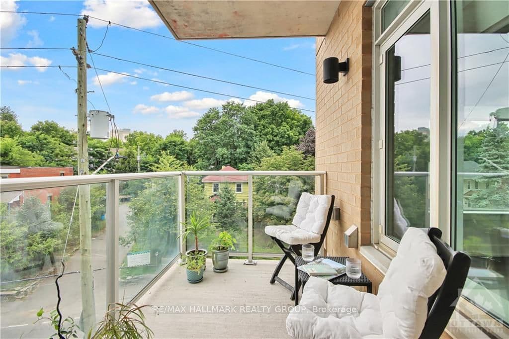7 MARQUETTE Avenue Unit 318 photo 12