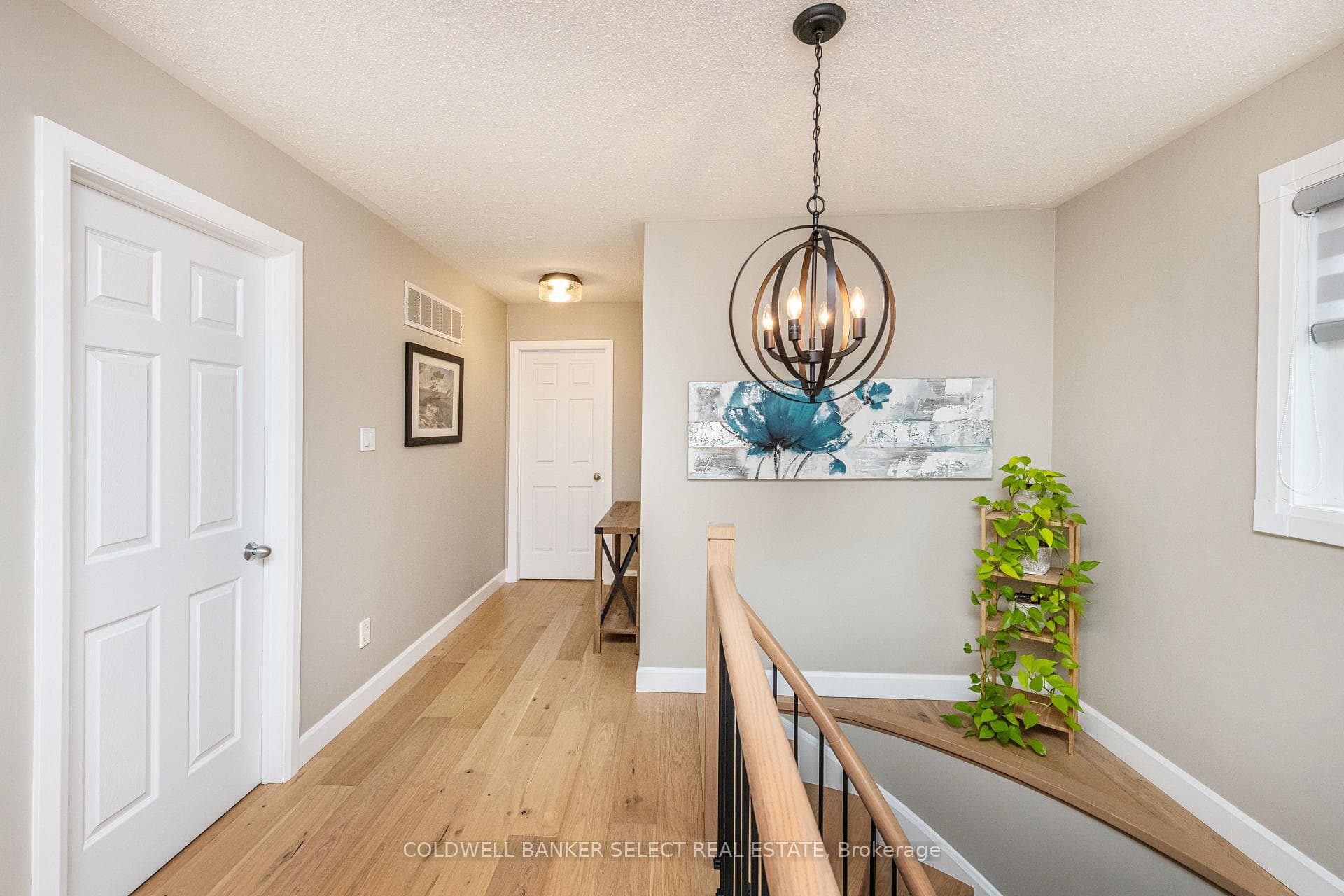 32 Coolspring Crescent photo 17