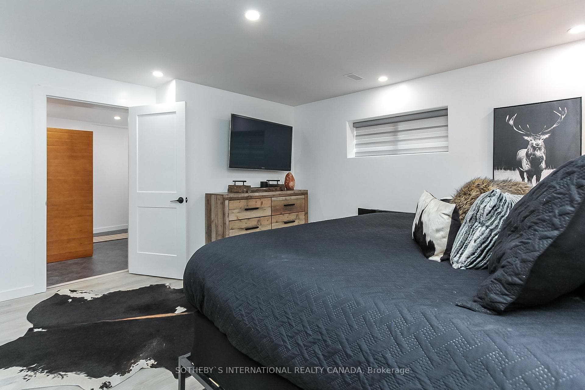 68 Foley Crescent photo 36