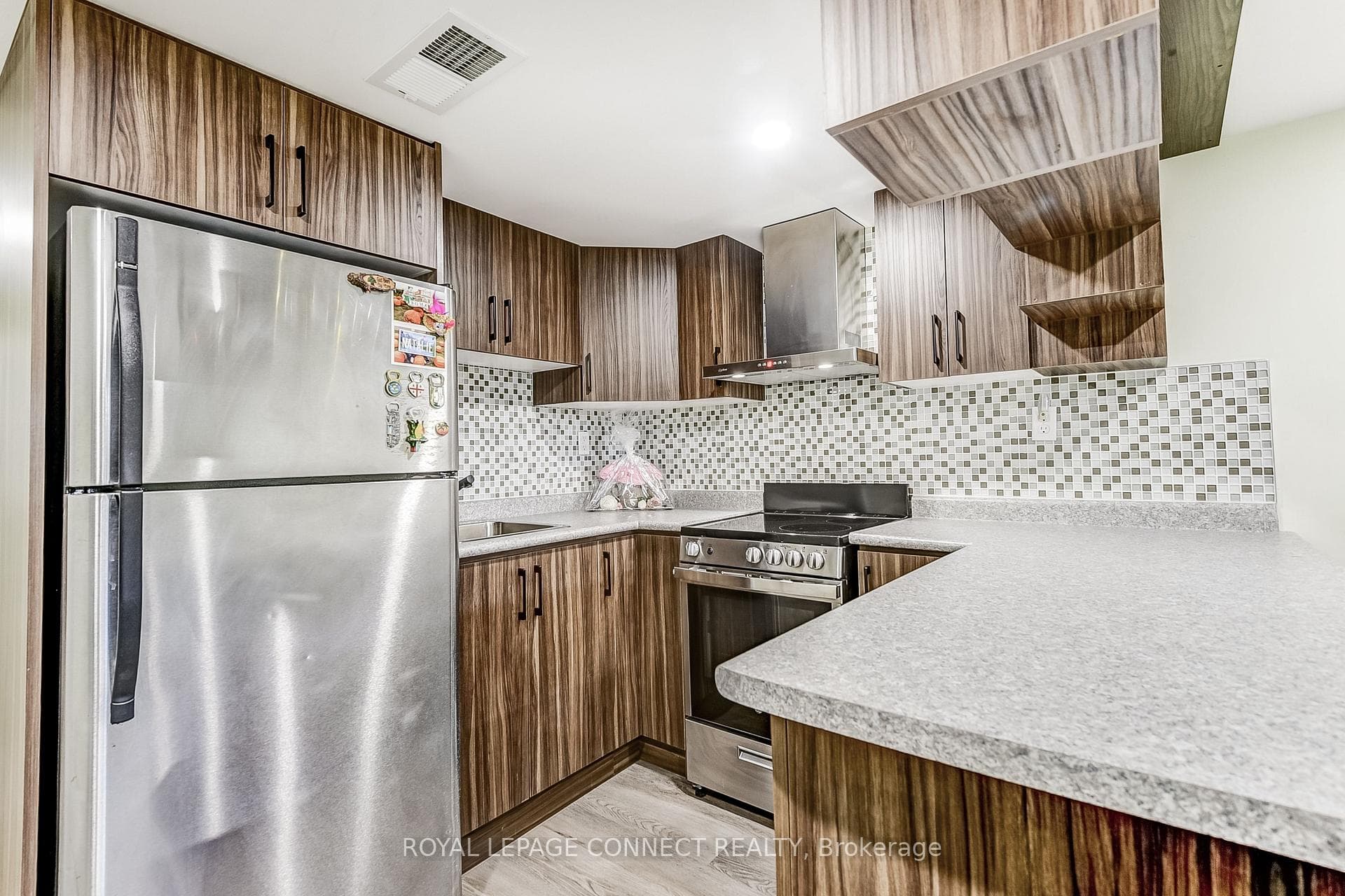 28 Wortham Drive photo 16