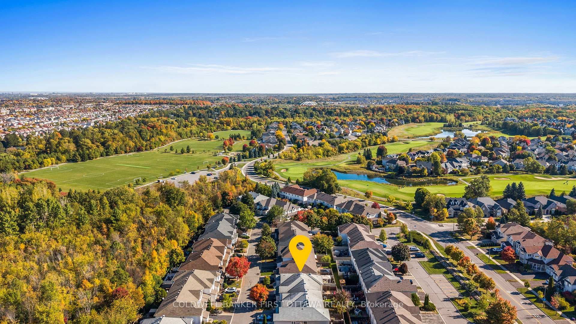 Minutes from Stonebridge Golf Club!