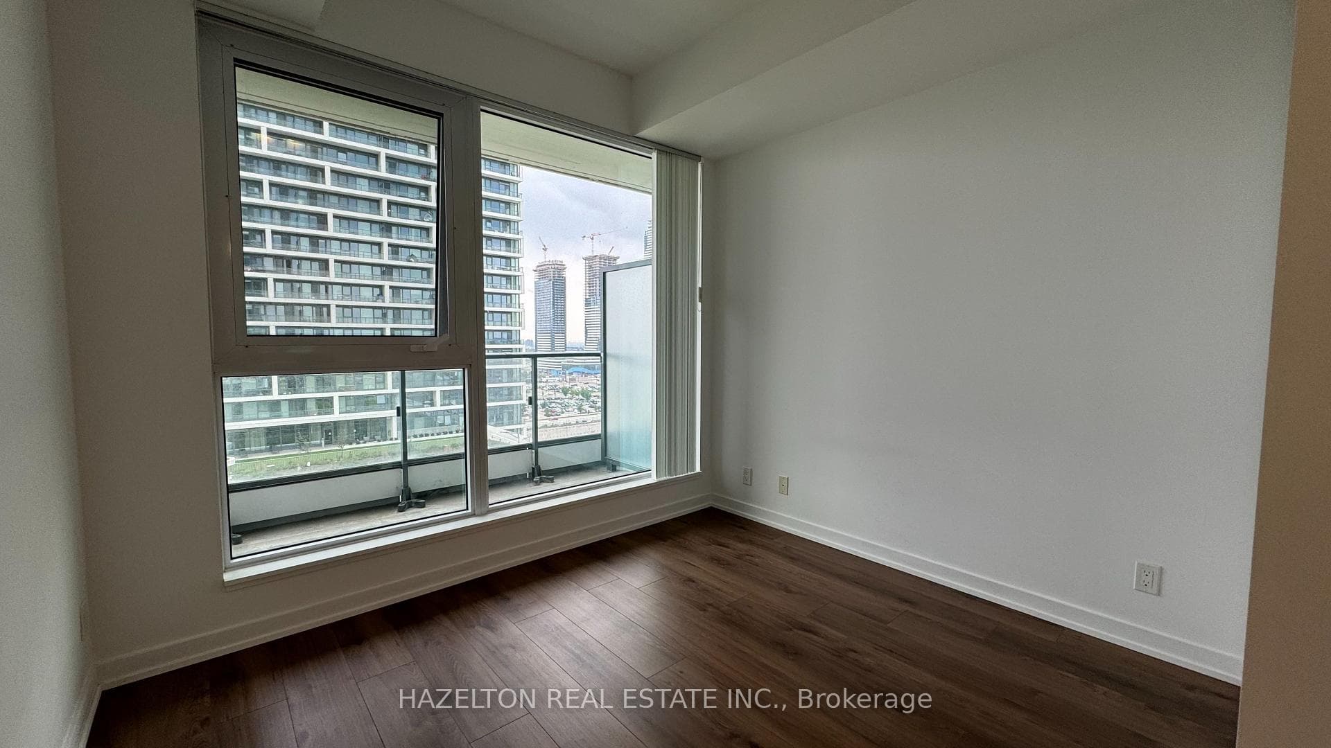 898 Portage Parkway Unit 1508 photo 17