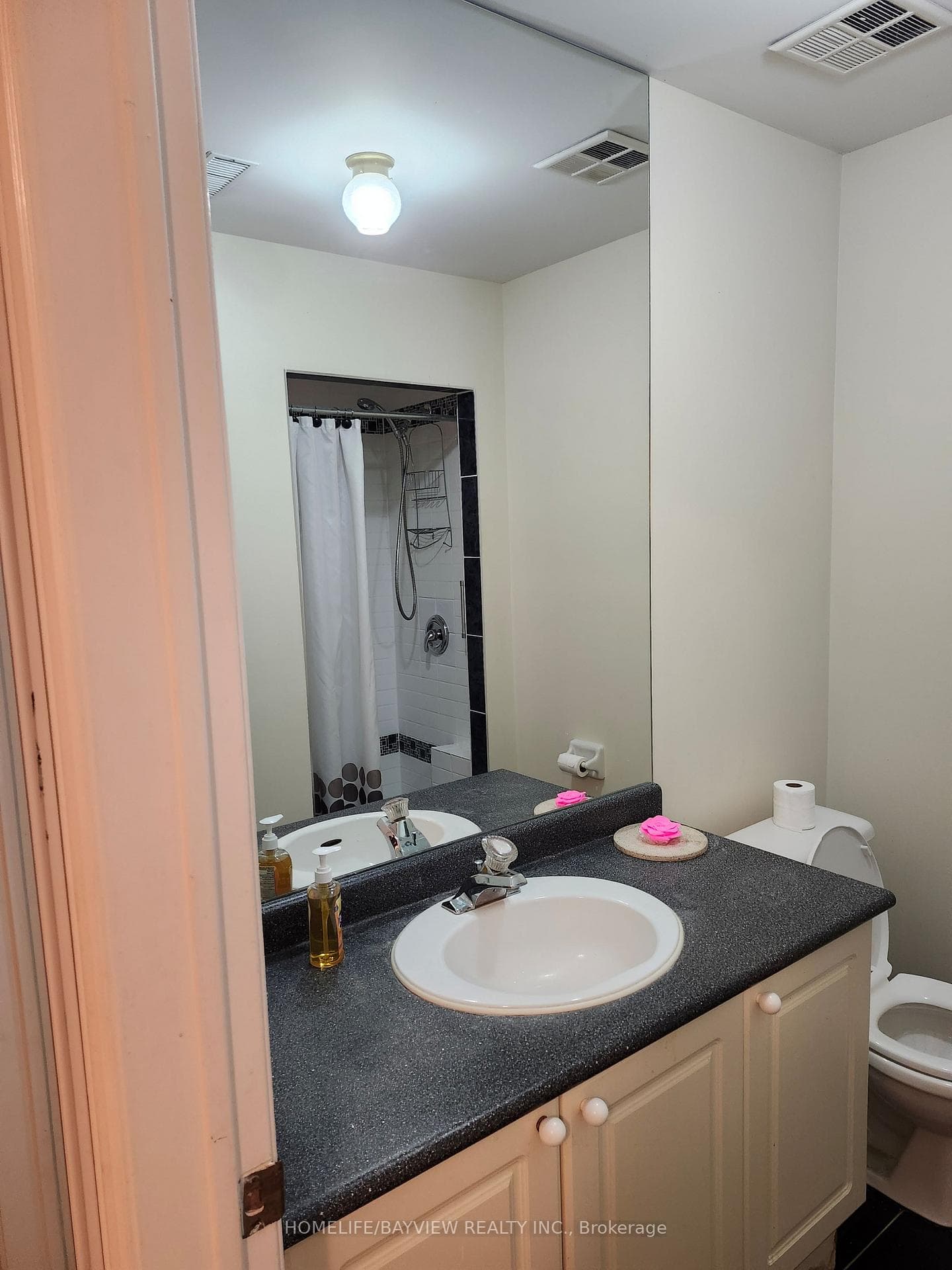 190 Harding Boulevard Unit 62 Bachelor Studio photo 11